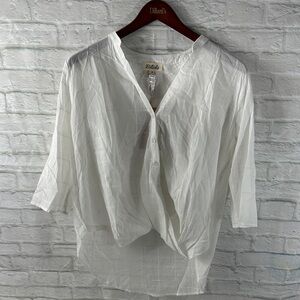 Listicle White Button-Up Blouse